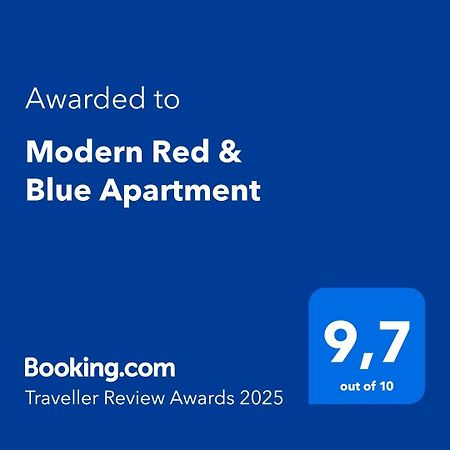 Modern Red & Blue Apartment Podstrana Esterno foto
